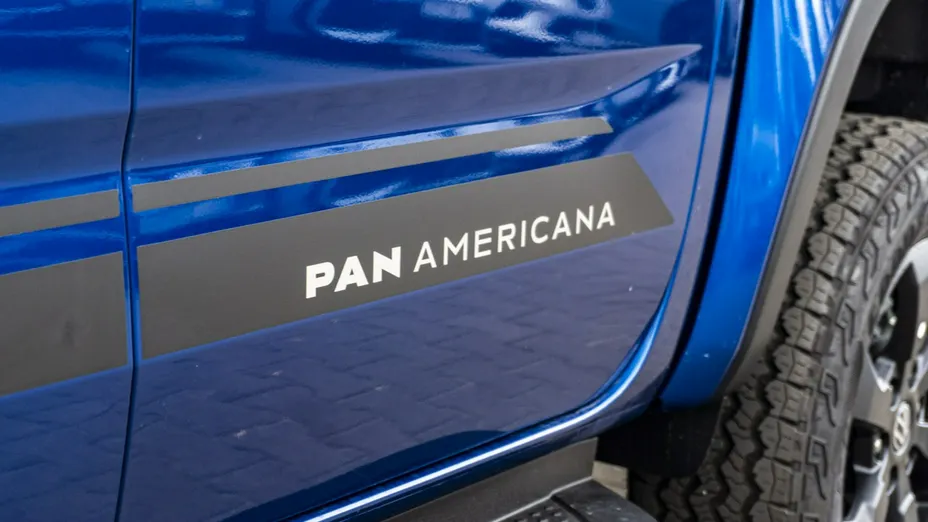 VOLKSWAGEN Amarok -