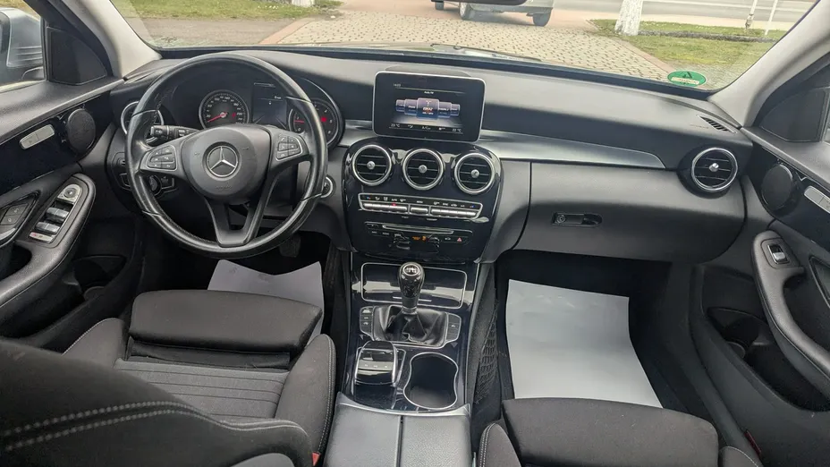 MERCEDES-BENZ C Klasa -