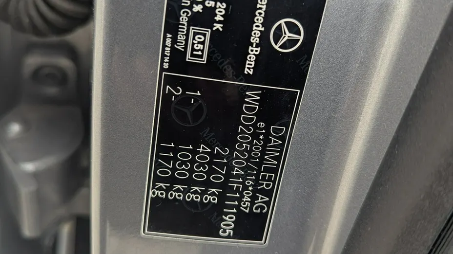 MERCEDES-BENZ C Klasa -