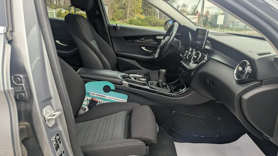MERCEDES-BENZ C Klasa -