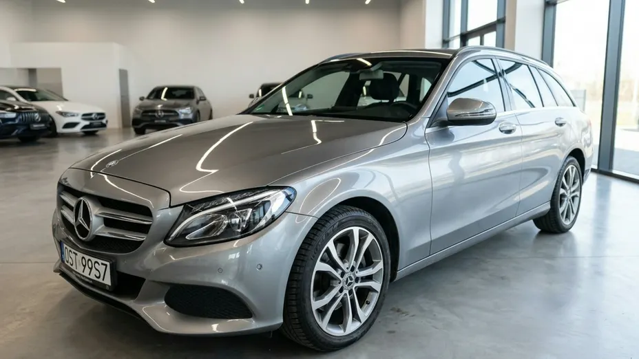 MERCEDES-BENZ C Klasa -