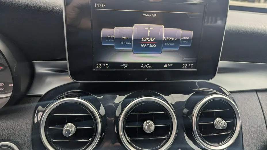 MERCEDES-BENZ C Klasa -
