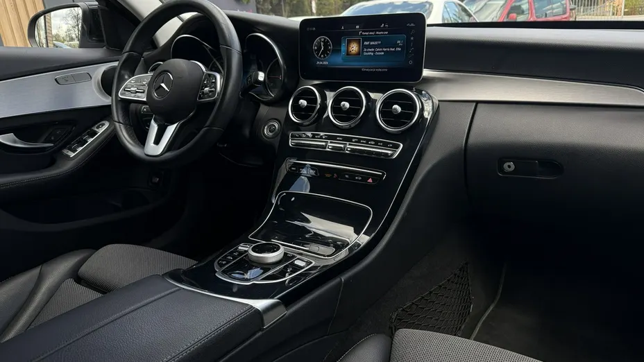 MERCEDES-BENZ C Klasa -