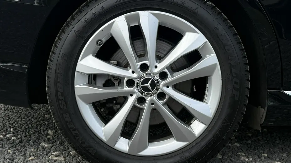 MERCEDES-BENZ C Klasa -