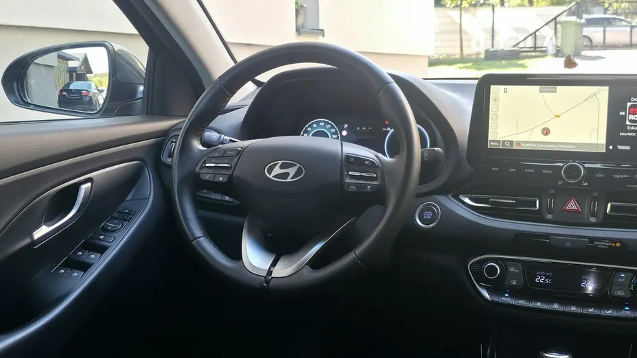 HYUNDAI i30 -