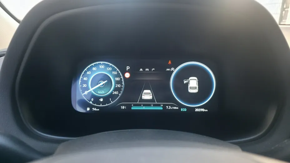 HYUNDAI i30 -