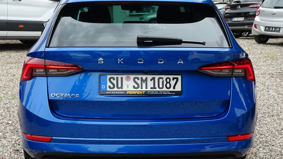 SKODA Octavia -