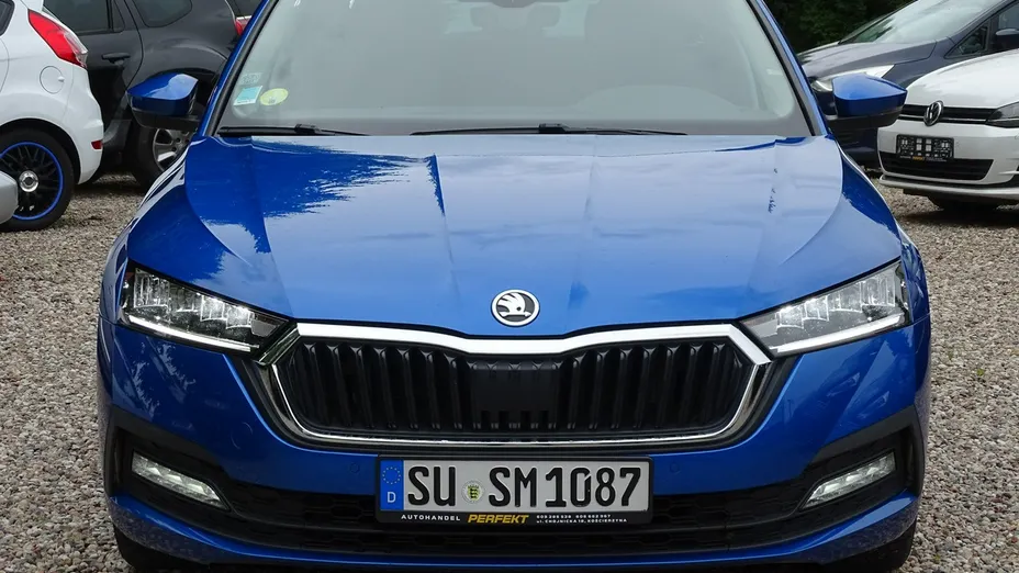 SKODA Octavia -