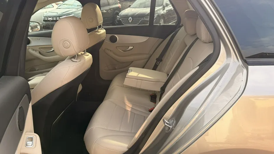 MERCEDES-BENZ C Klasa -
