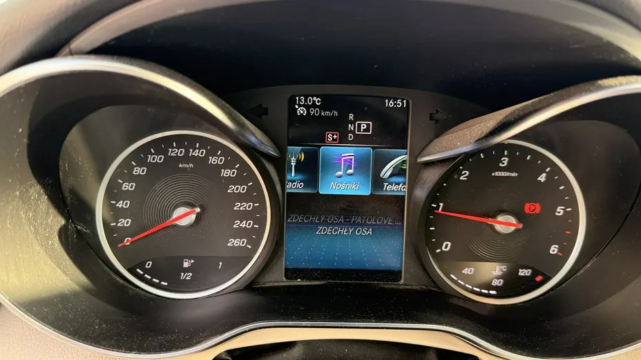 MERCEDES-BENZ C Klasa -