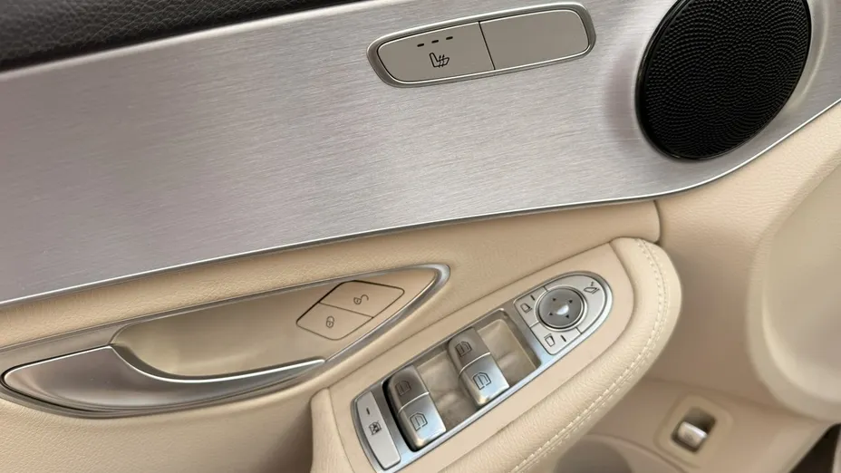 MERCEDES-BENZ C Klasa -