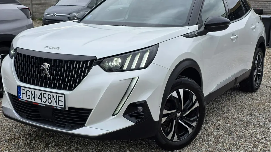 PEUGEOT 2008 -