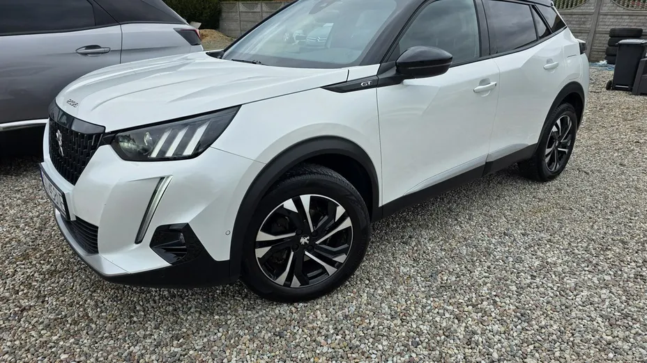 PEUGEOT 2008 -