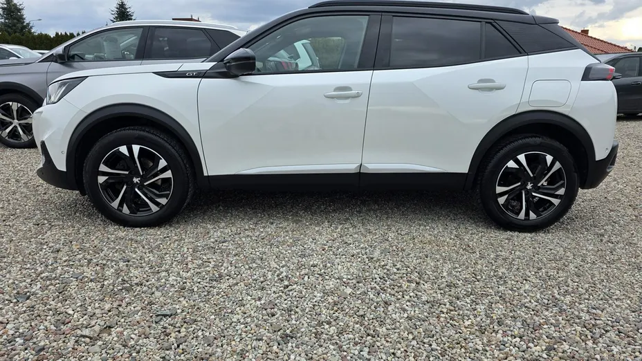 PEUGEOT 2008 -