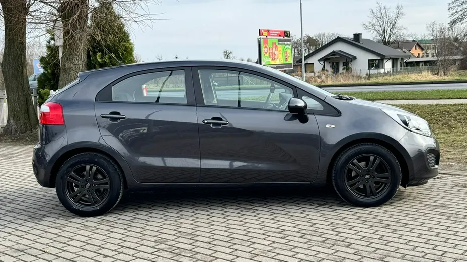 KIA Rio -