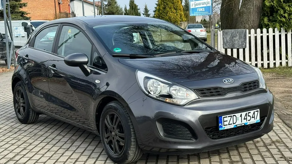 KIA Rio -