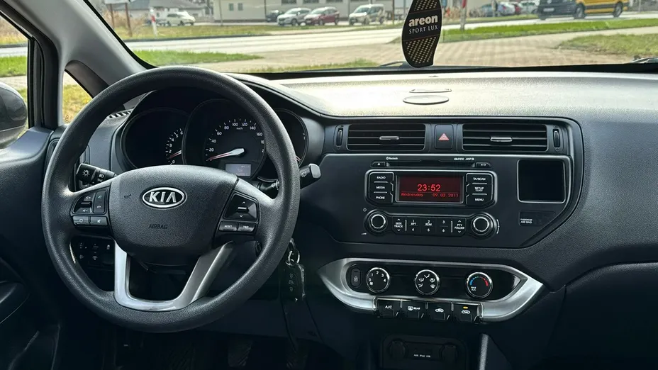 KIA Rio -