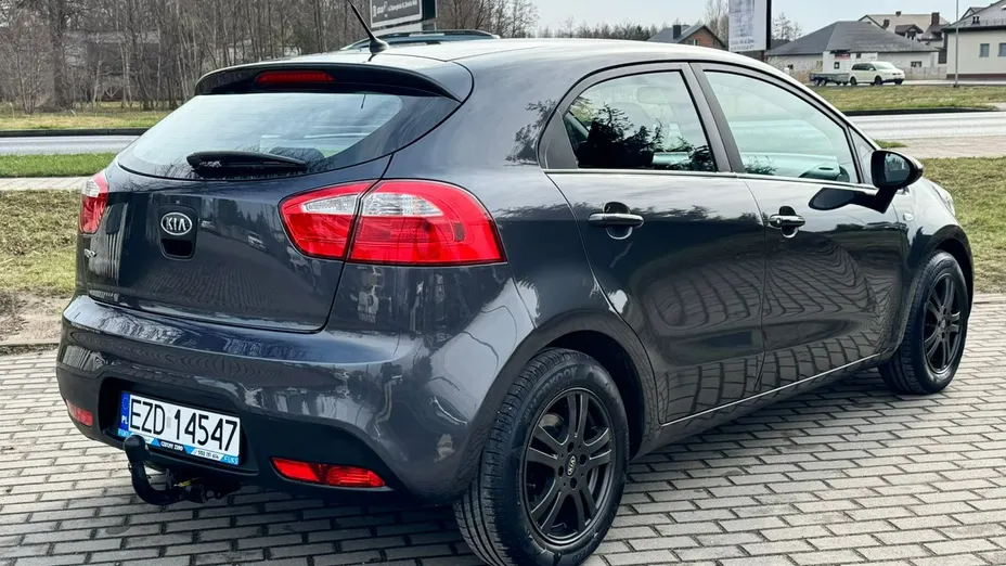 KIA Rio -