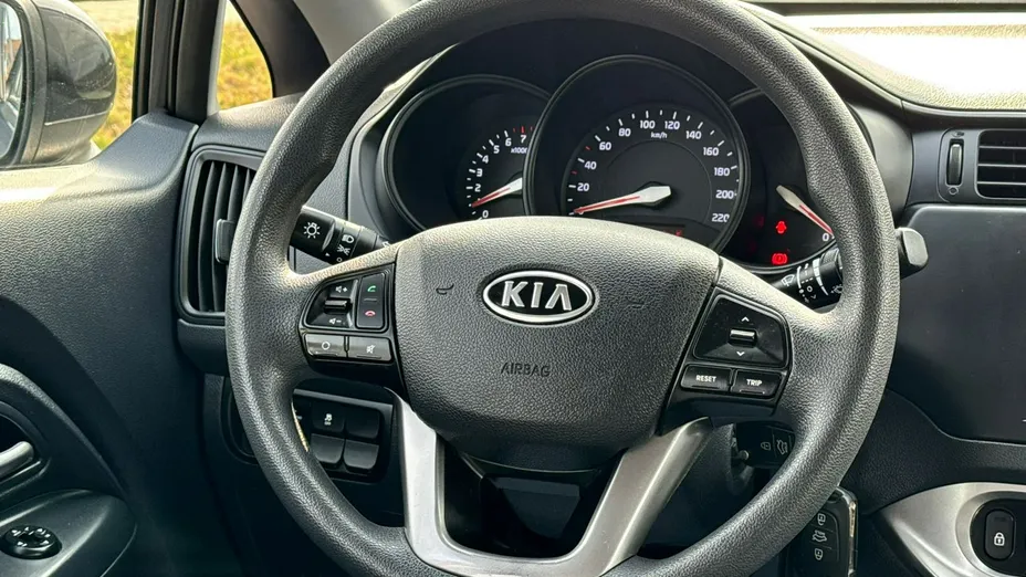 KIA Rio -