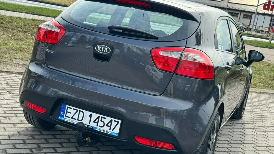 KIA Rio -