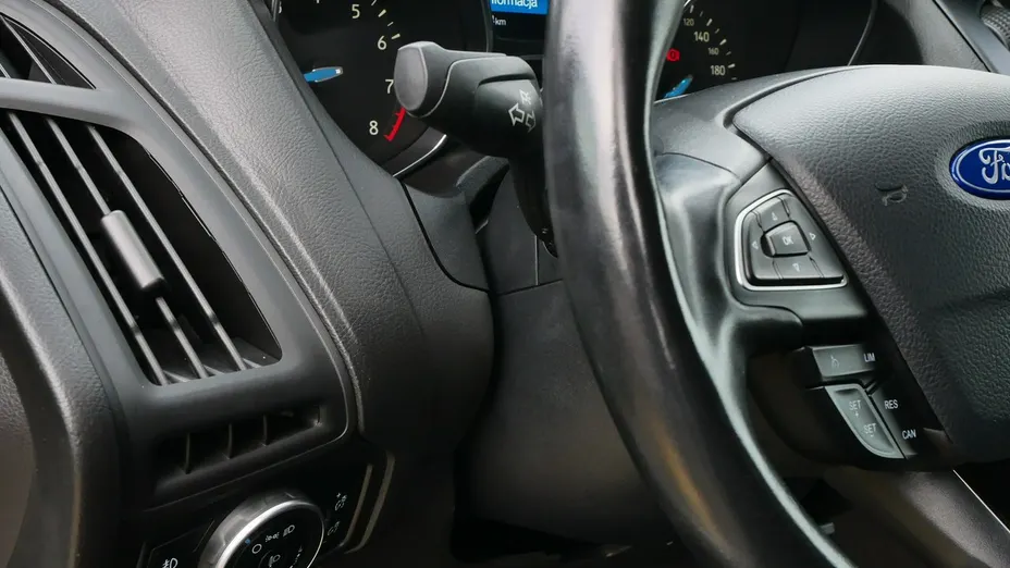 FORD Focus -
