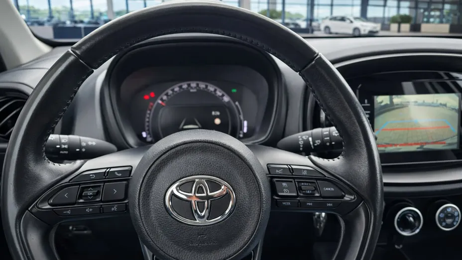 TOYOTA Aygo X -