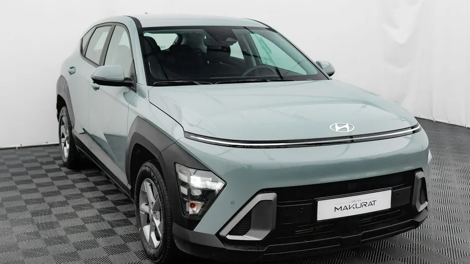 HYUNDAI Kona -