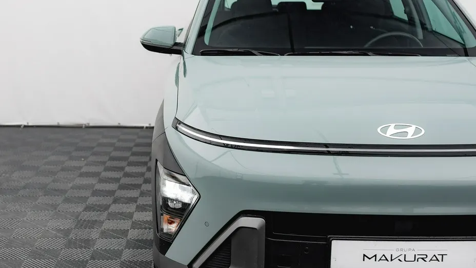HYUNDAI Kona -