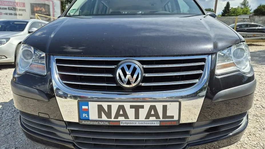 VOLKSWAGEN Touran -