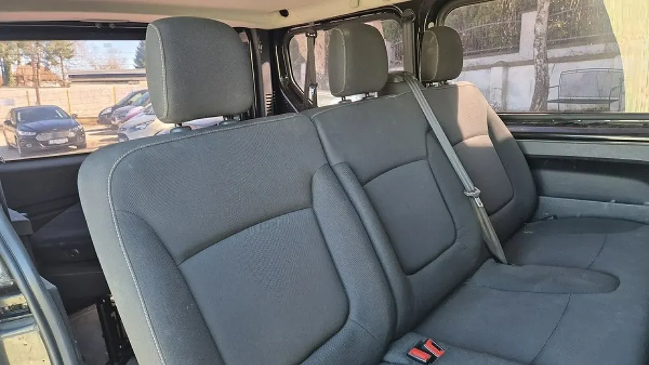 RENAULT Trafic -