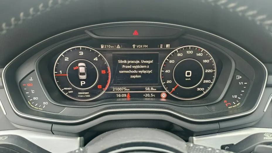 AUDI A4 -