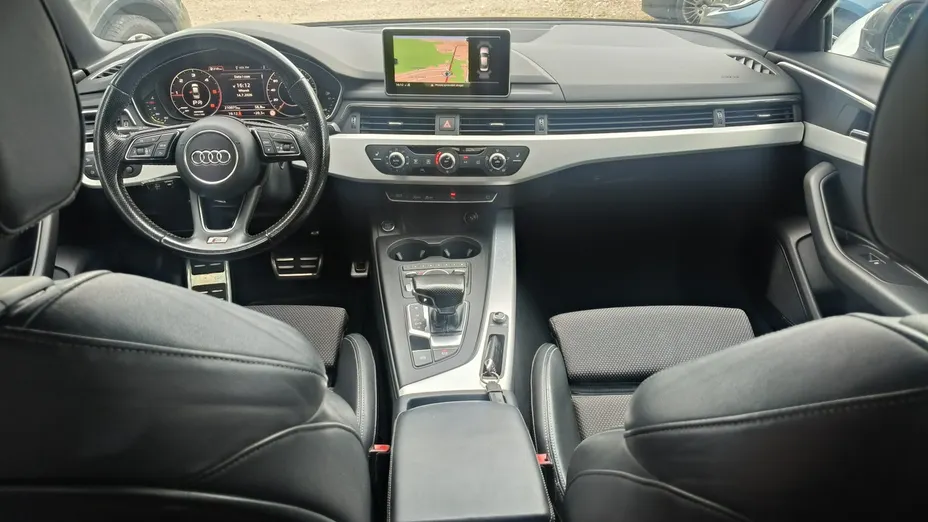 AUDI A4 -
