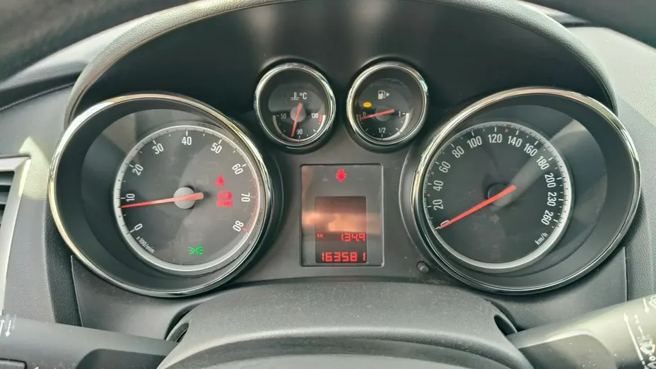 OPEL Astra -