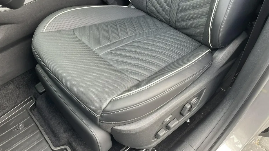 KIA Sorento -
