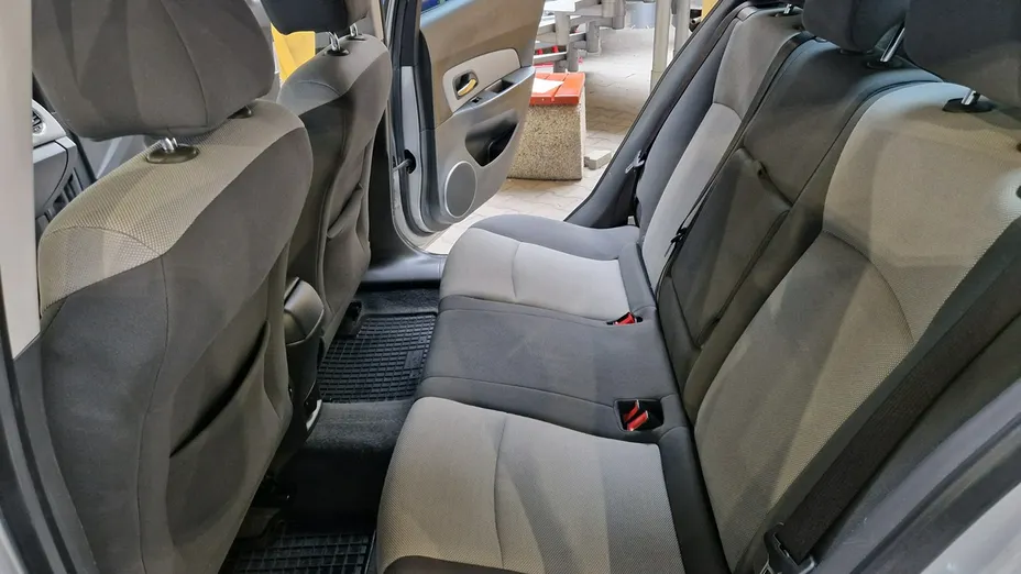 CHEVROLET Cruze -