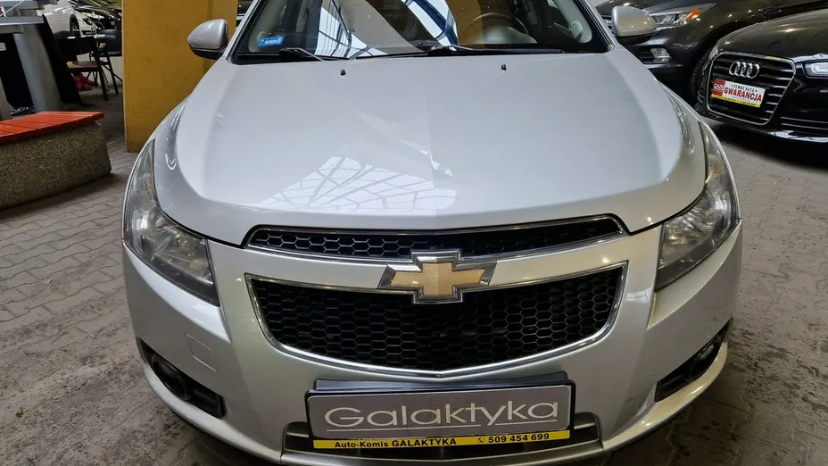 CHEVROLET Cruze -