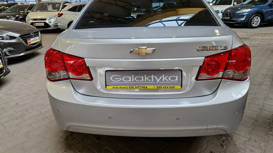 CHEVROLET Cruze -