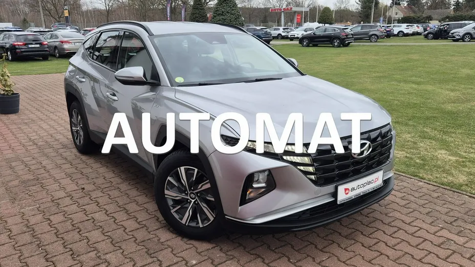 HYUNDAI Tucson -