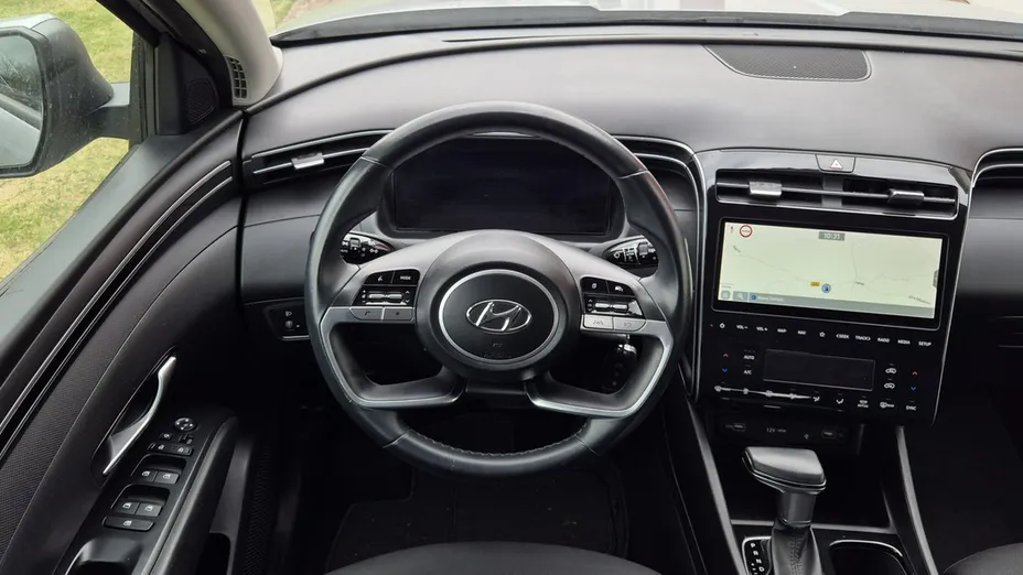 HYUNDAI Tucson -
