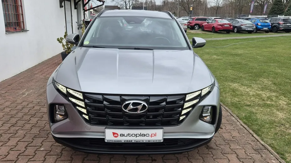 HYUNDAI Tucson -