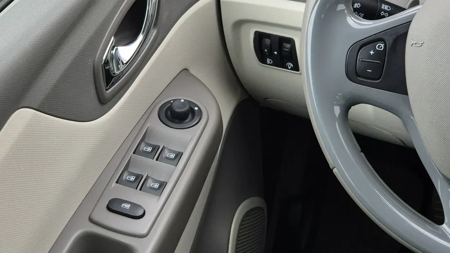 RENAULT Captur -