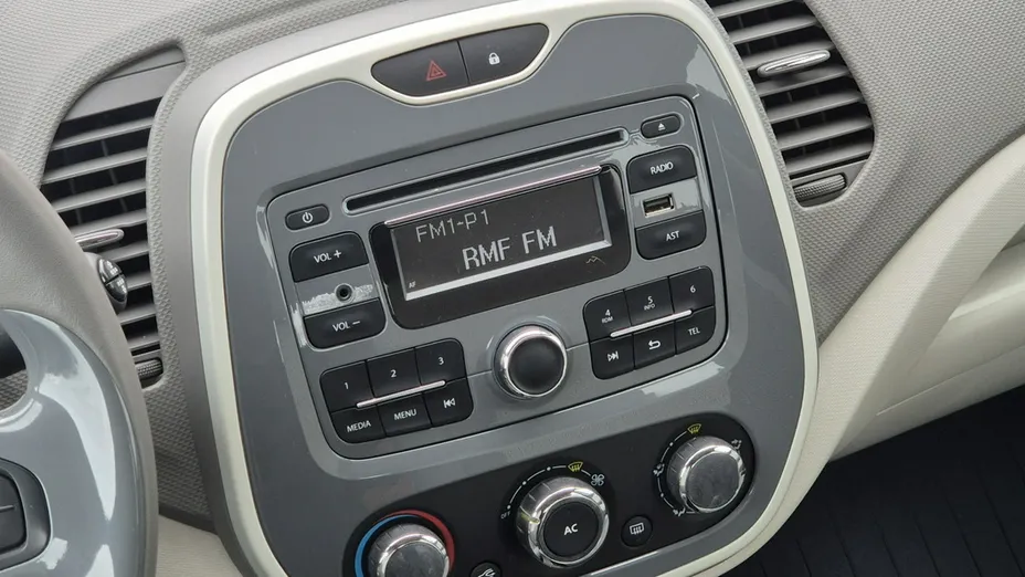 RENAULT Captur -