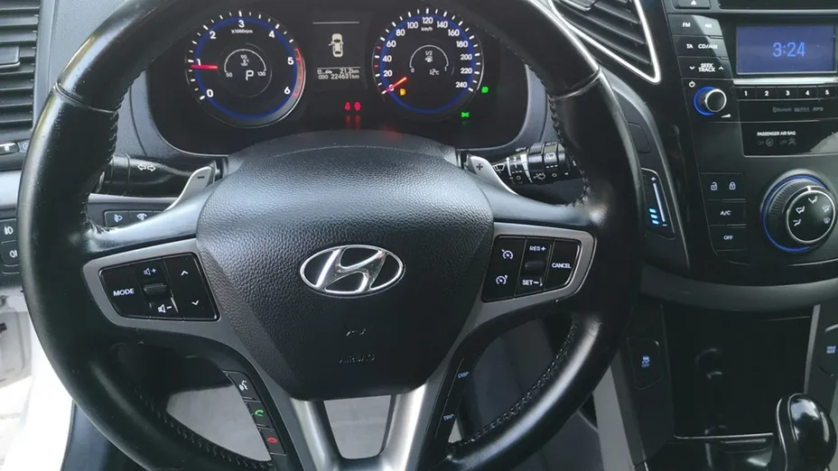 HYUNDAI i40 -