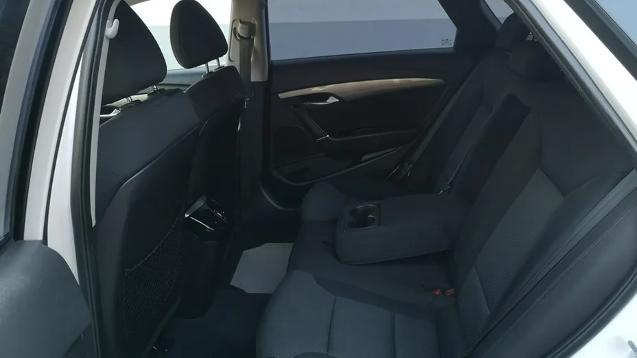 HYUNDAI i40 -