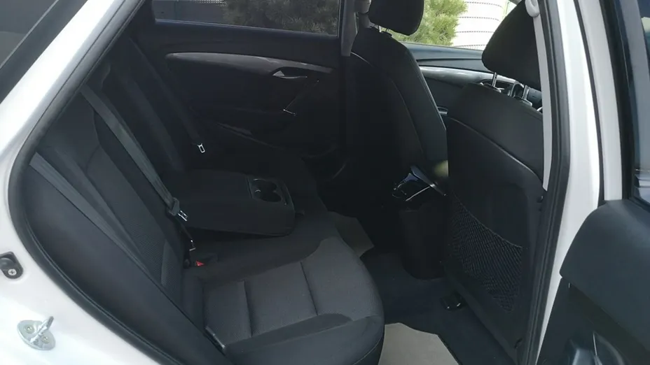 HYUNDAI i40 -