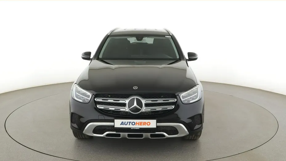 MERCEDES-BENZ GLC -