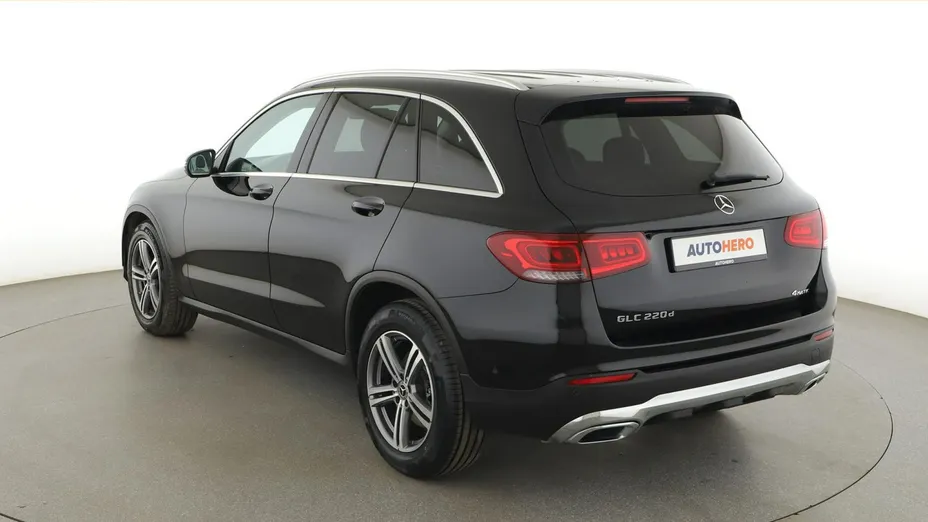 MERCEDES-BENZ GLC -