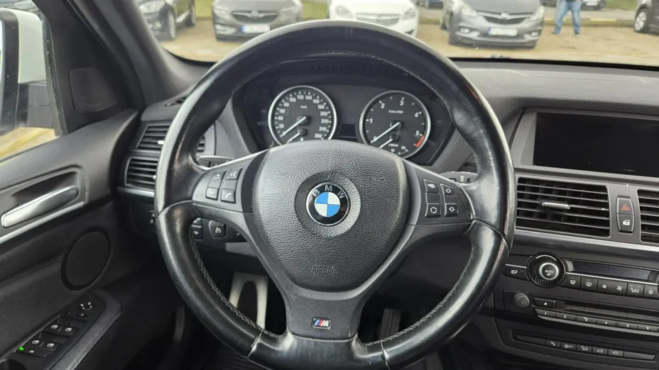 BMW X5 -