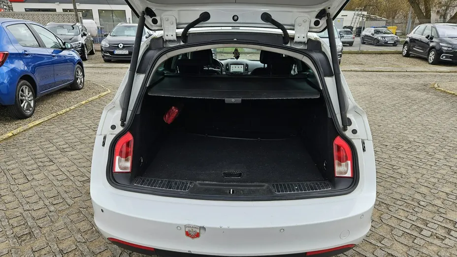 OPEL Insignia -