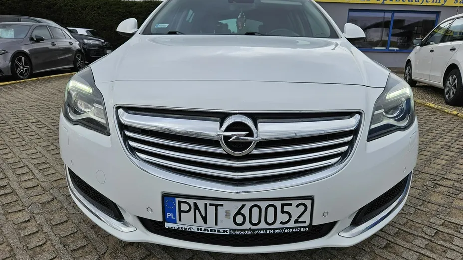 OPEL Insignia -